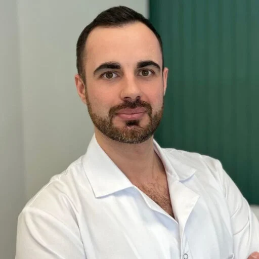 Dr Bartosz Woźniak